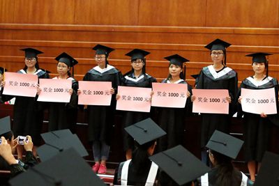 中文字幕无码人妻少妇免费视频