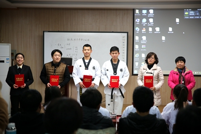 中文字幕无码人妻少妇免费视频